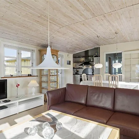 4701-aakirkeby-boderne-60 Ferienhaus *